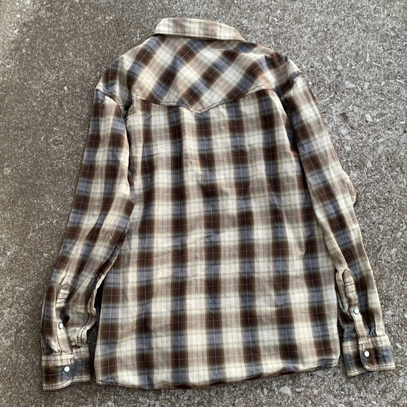 Red Dirt Rafter C Collection | Western Rodeo Pearl Snap Plaid Shirt - Picture 2 of 6